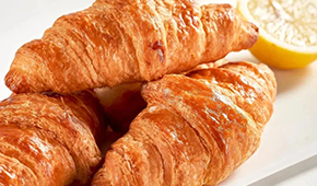  奧樂(lè)齊預(yù)制“現(xiàn)烤”面包被質(zhì)疑？預(yù)制不是罪，行業(yè)性失語(yǔ)是關(guān)鍵