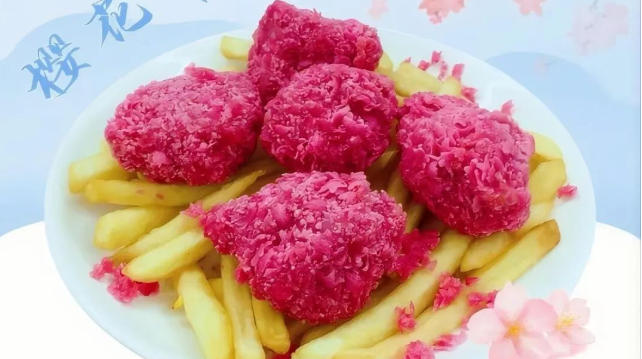 風(fēng)向 | 炫口味、炫顏色、炫好玩……炸雞越來越“炫酷”