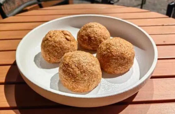  疊加“藥食同源”，小窩頭精準(zhǔn)切中雜糧面點(diǎn)新“食”尚